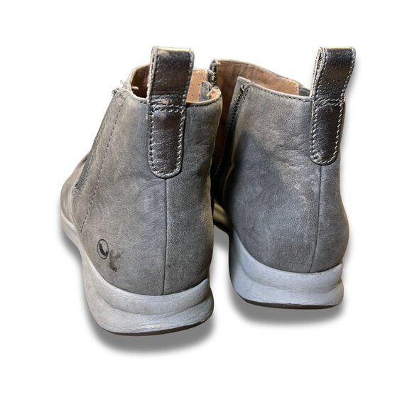Clarks Unstructured Womens Ankle Boots Gray Leather Size 7 Lightweight & Comfort - Picture 3 of 8